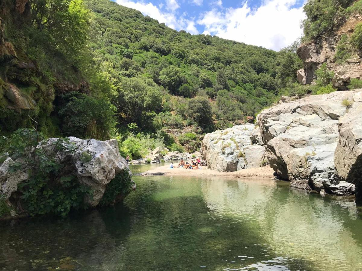 Ferula Romantica Mansarda Tra Fiumi E Montagne Sardegna Seùlo Exteriér fotografie